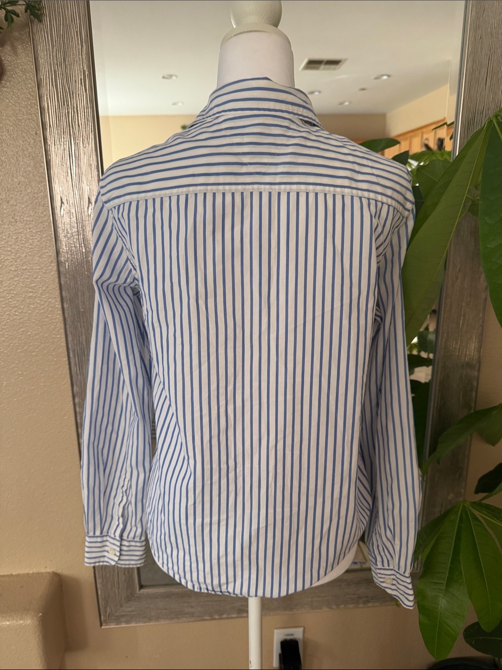 Tommy Hilfiger Blue and White Striped Button-Up Shirt - Picture 3 of 4
